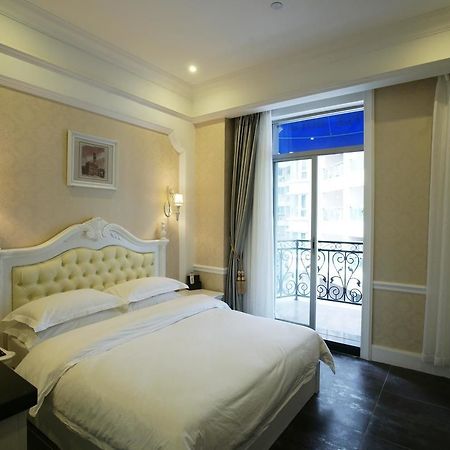 Big Apple Hotel Shantou Exterior photo
