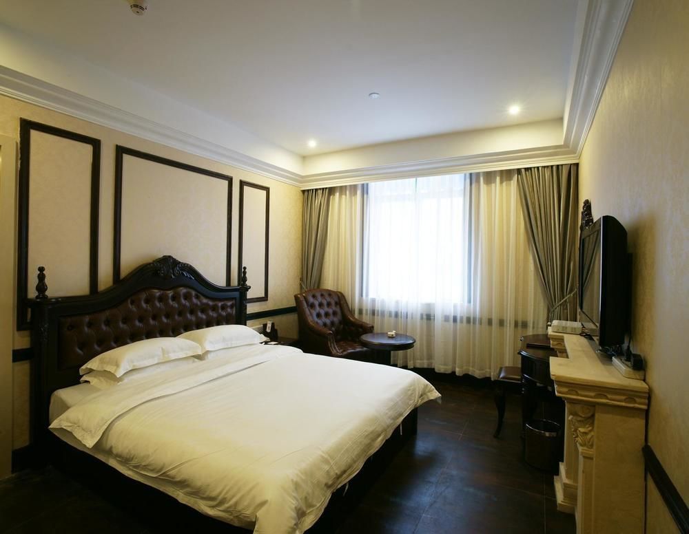 Big Apple Hotel Shantou Exterior photo
